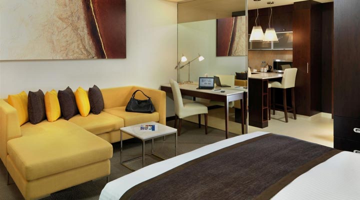 Centro-Barsha-Room-Bed-Beds-Sang-Sova-Sofa-Soffa