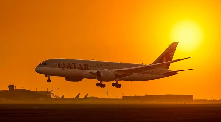 Qatar-Airways-Flight-Flyg-Aircraft-Flygplan-Sunset-Boeing