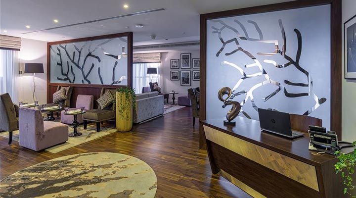 Wyndham-Marina-Lounge