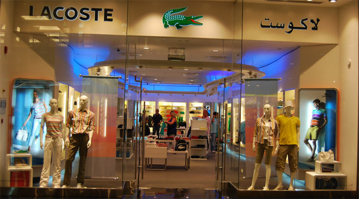 dubai-shopping-lacoste_4-2